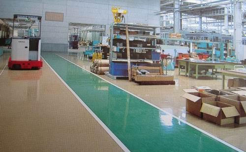 应该如何预防囊谦环氧地坪出现发白的现象